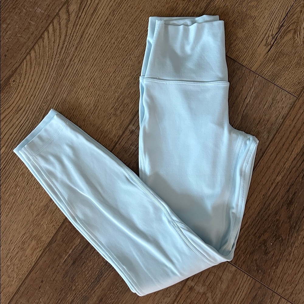 Lululemon Align High-Rise Pant‎ 25" Nulu Fabric Women’s Size 4 
Icing Blue